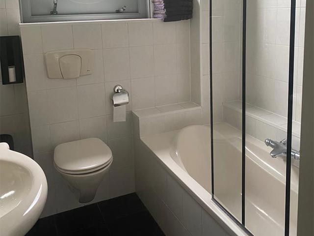Badkamer renovatie Hoofddorp